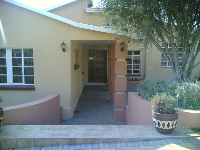4 Bedroom Property for Sale in Vaaldam SH Free State
